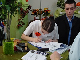 Auftragsbearbeitung auf der bungsfirmenmesse